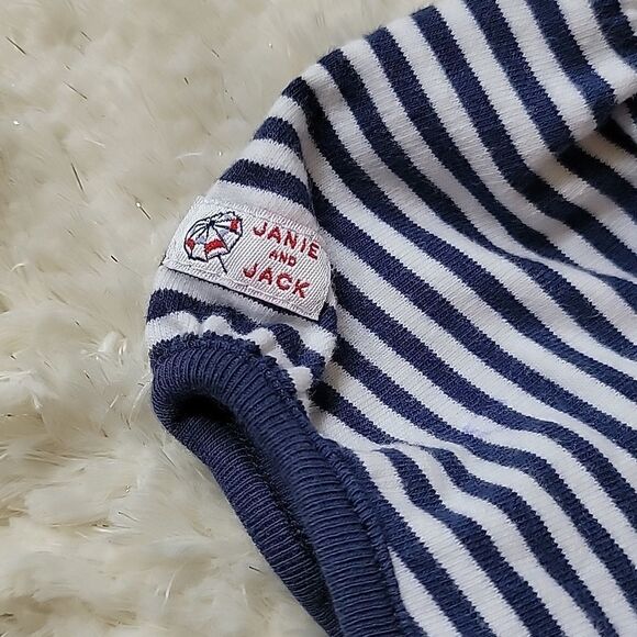 JANIE AND JACK NAVY BLUE & WHITE STRIPED SHORT- SLEEVE HOODIE, SIZE 12-18 MONTHS - Picture 4 of 7